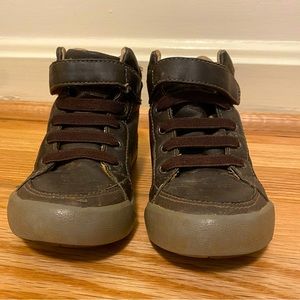 Pediped, kids size 6.5, brown everyday boots.